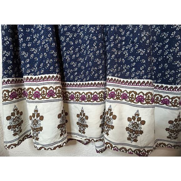 Jodifl Navy Patterned Dress Bib Front, Puff Sleeves, V-Neck Size M Boho Floral - Picture 3 of 8